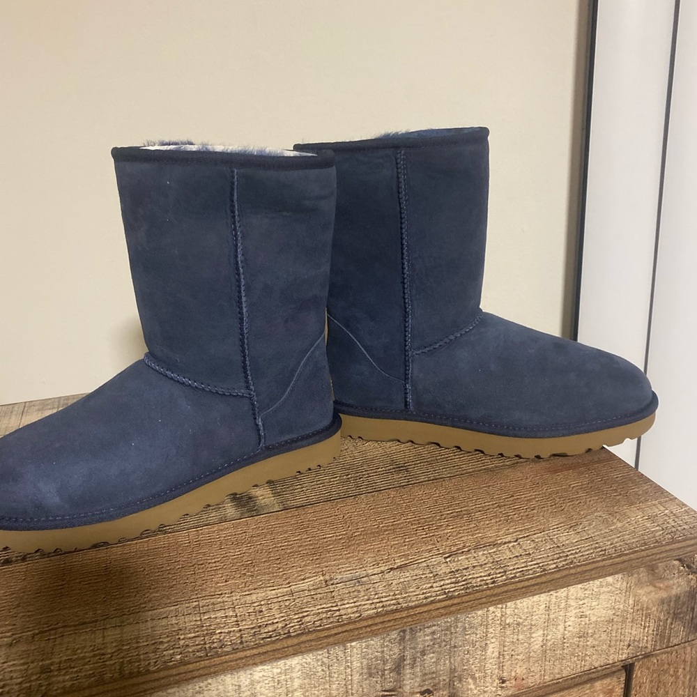 Uggs classic